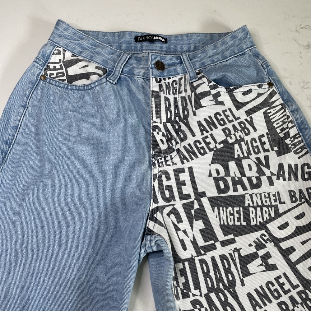 Fashion‎ Nova Angel Baby Split Graphic Jeans Light Wash High Rise Juniors Size 1